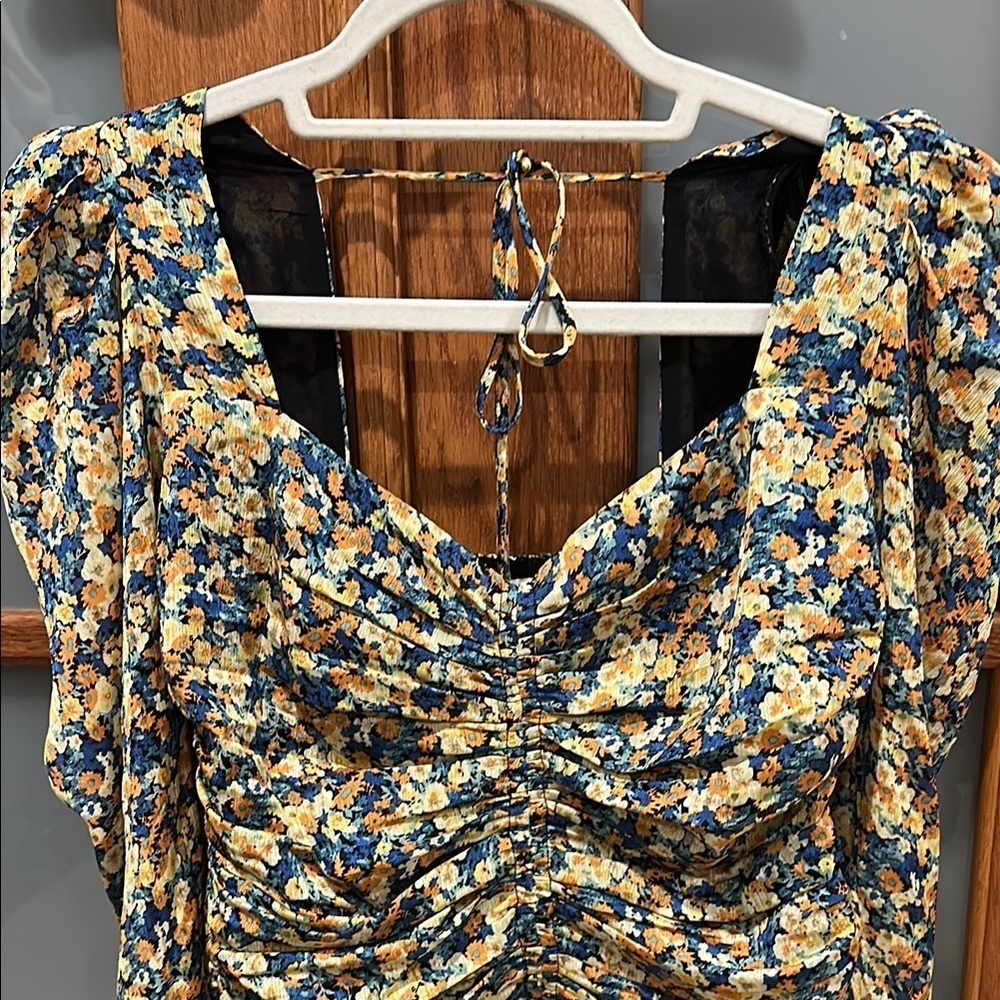Astr Yellow and Blue Ruched Floral Crop Blouse​​​​​ - Picture 3 of 8